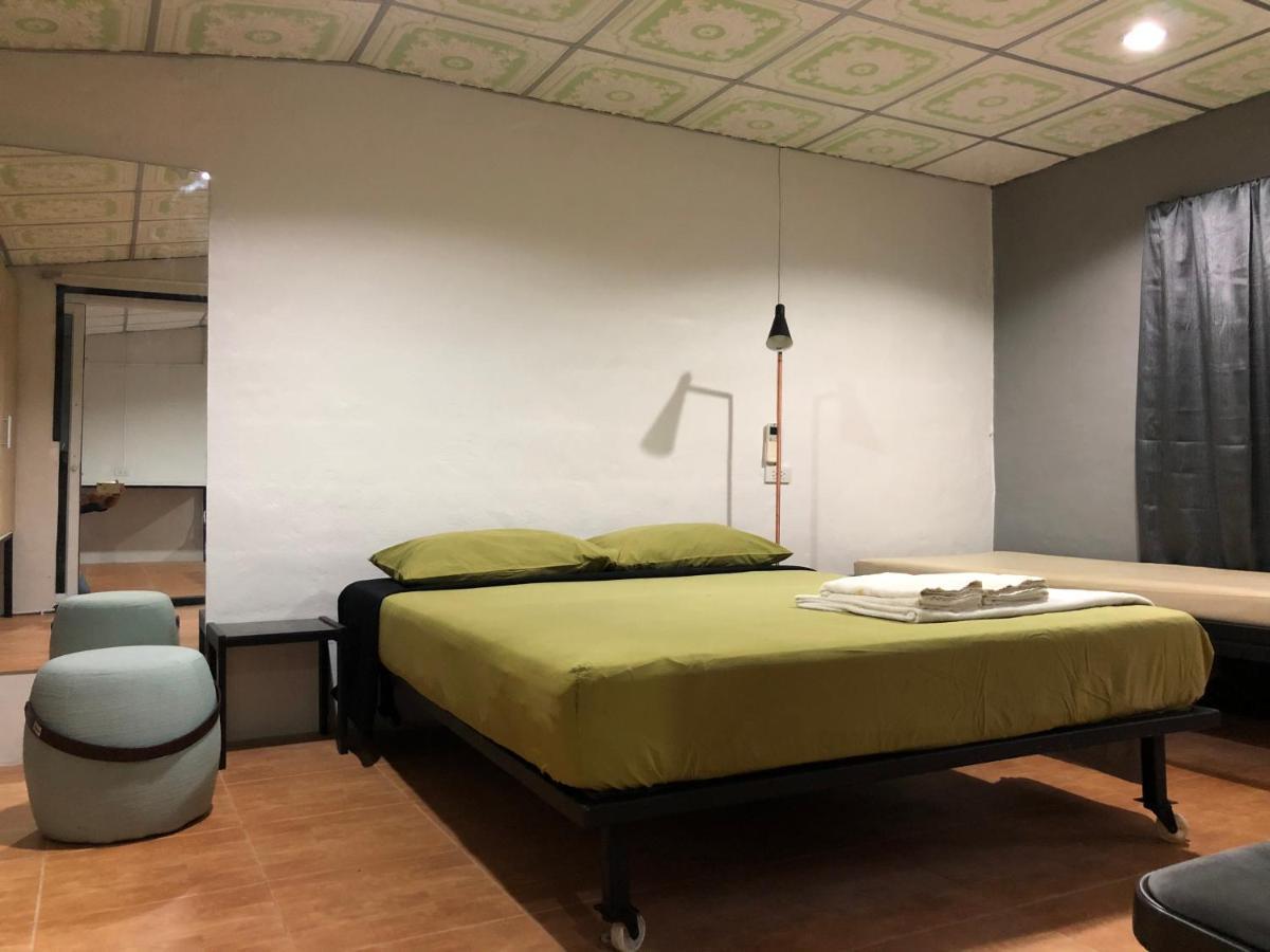 Wassana Sitdharma Guesthouse Trang Zewnętrze zdjęcie