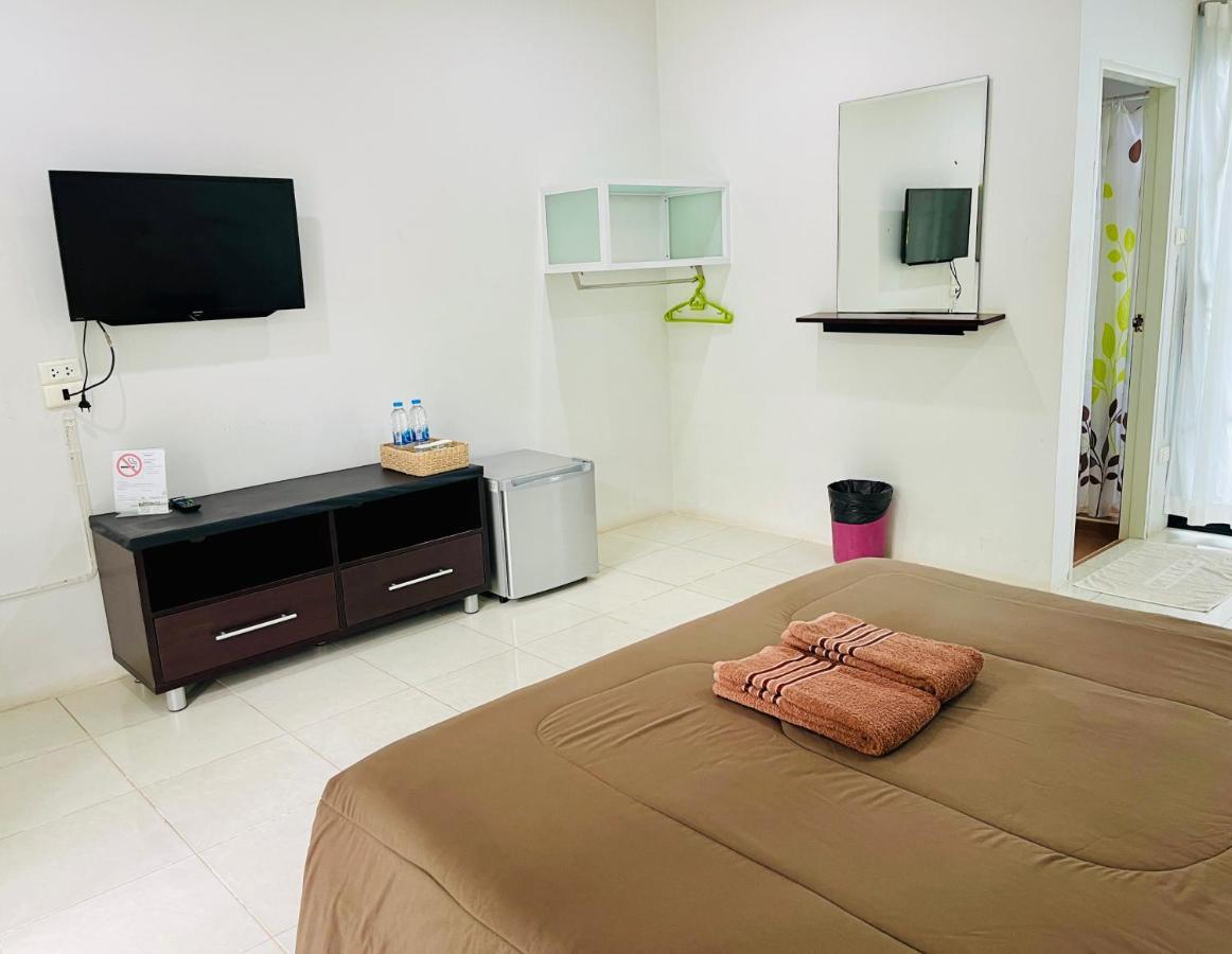 Wassana Sitdharma Guesthouse Trang Zewnętrze zdjęcie