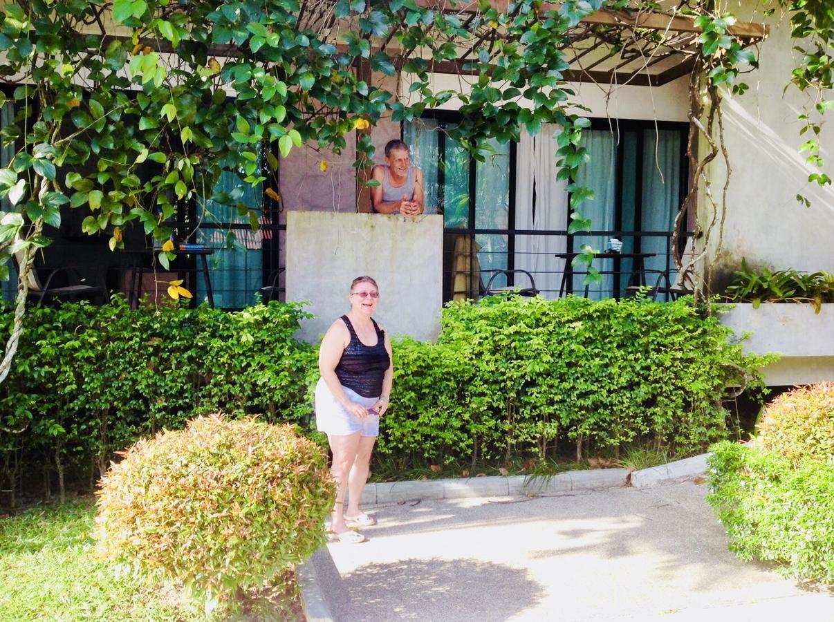 Wassana Sitdharma Guesthouse Trang Zewnętrze zdjęcie